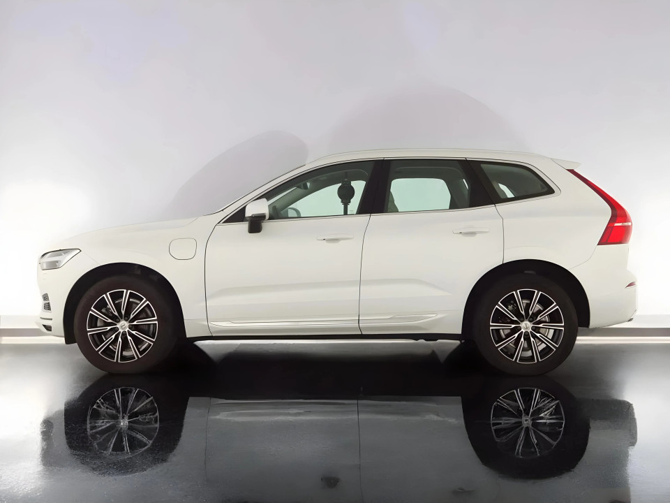 Volvo XC 60 T8 Recharge AWD Inscription (3)