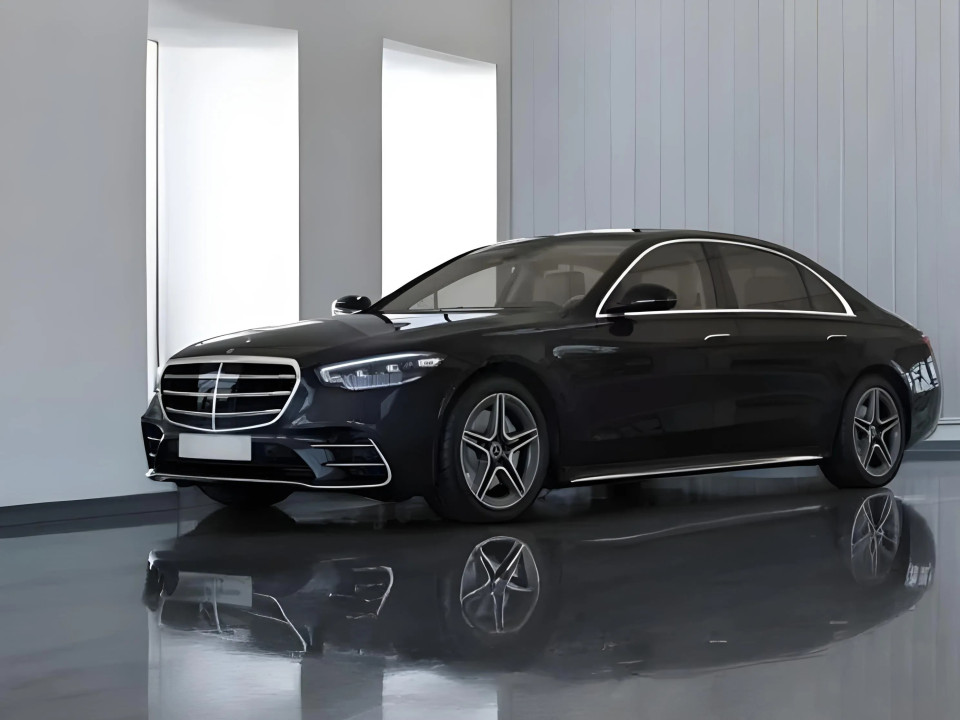 Mercedes-Benz S 350d 4MATIC Long AMG Line (2)