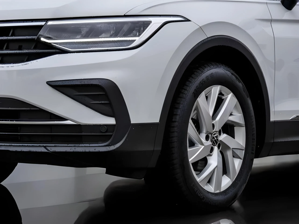 Volkswagen Tiguan 1.5 TSI Move - foto 10