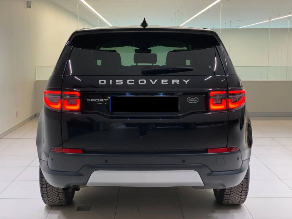 Land Rover Discovery Sport D180 AWD (4)