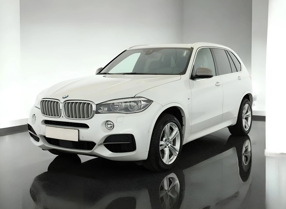 BMW X5 M50d (3)