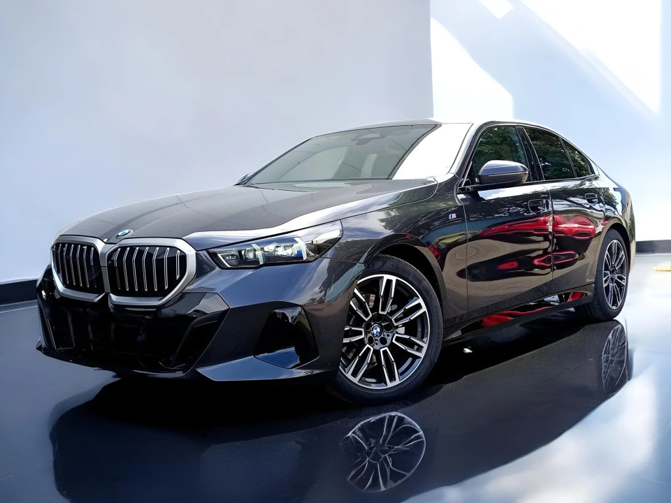 BMW Seria 5 520d xDrive M-Sport