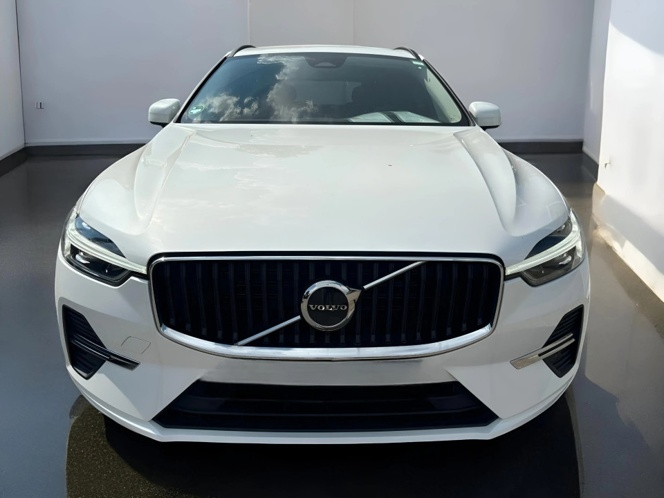 Volvo XC 60 B4 MHEV Core (3)