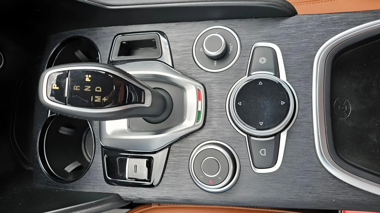 Alfa Romeo Giulia 2.2 - foto 15