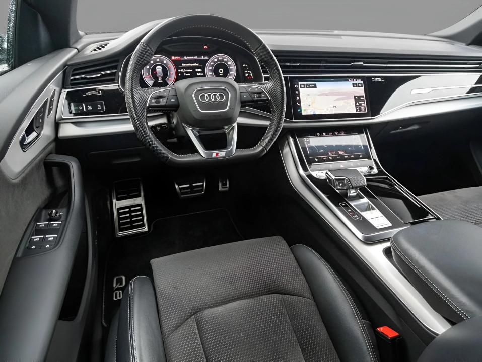 Audi Q8 55TFSI quattro tiptronic S-Line (5)