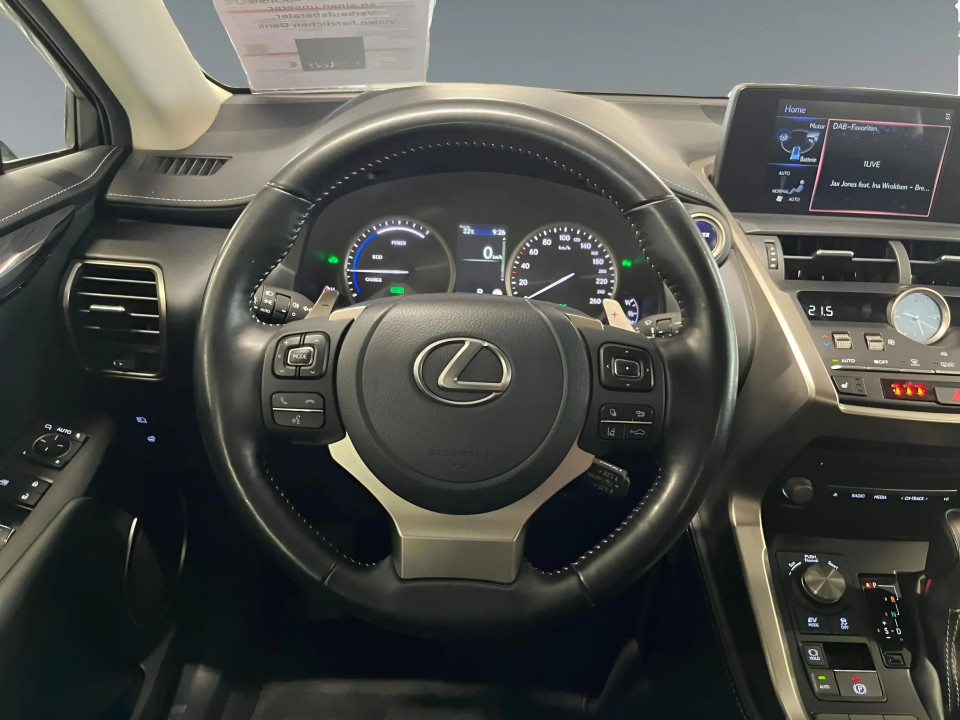 Lexus Seria NX 300h Amazing Edition - foto 9