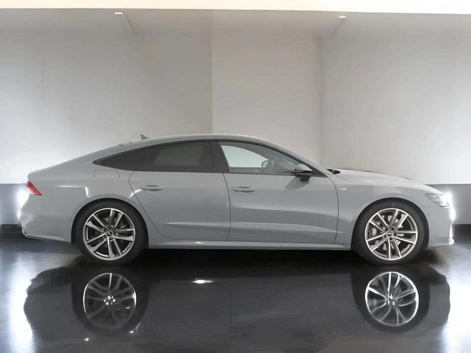 Audi A7 Sportback 50 TFSIe quattro S tronic S-Line (3)