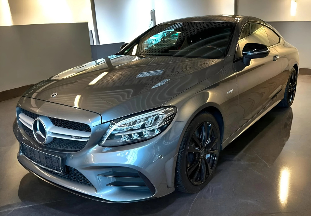 Mercedes-Benz C Coupe 43 AMG 4MATIC (3)