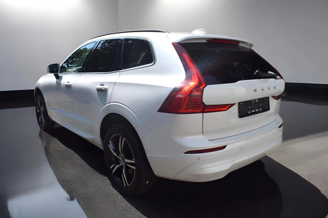 Volvo XC 60 B4 MHEV Core (4)