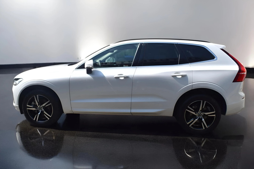 Volvo XC 60 B4 MHEV Core - foto 6