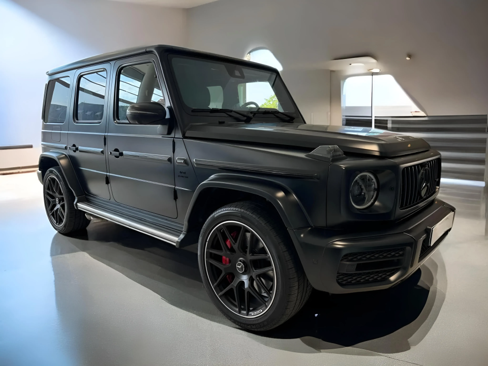 Mercedes-Benz G 63 AMG BRABUS 700 (1)