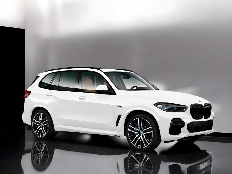 BMW X5 xDrive45e M Sport (1)