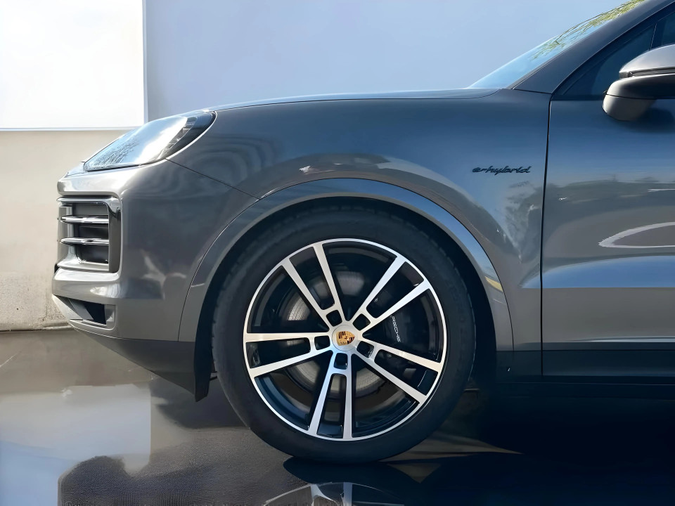 Porsche Cayenne E-Hybrid - foto 28