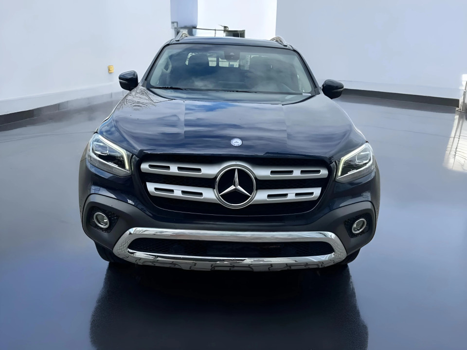 Mercedes-Benz X 350 d 4MATIC (2)