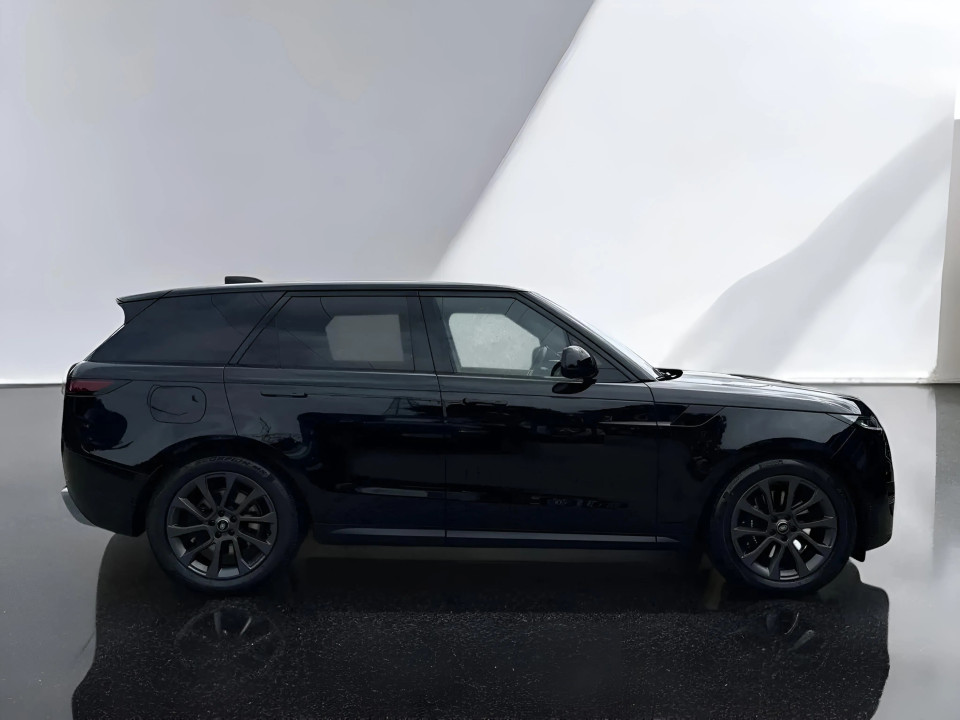 Land Rover Range Rover Sport D250 SE Shadow Edition (4)