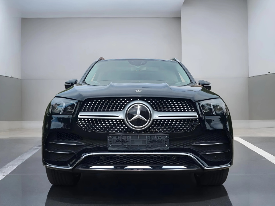 Mercedes-Benz GLE 400 d 4Matic AMG Line (2)