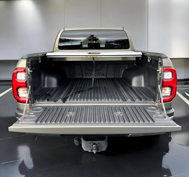 Toyota Hilux Double Cab 2.8D - foto 23