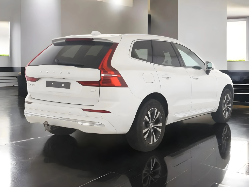 Volvo XC 60 T6 Recharge AWD Inscription Expression (2)