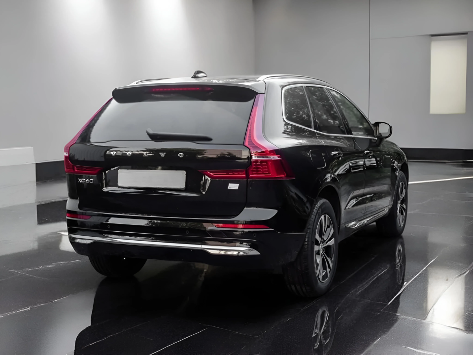 Volvo XC 60 T6 Recharge AWD Inscription Expression (2)