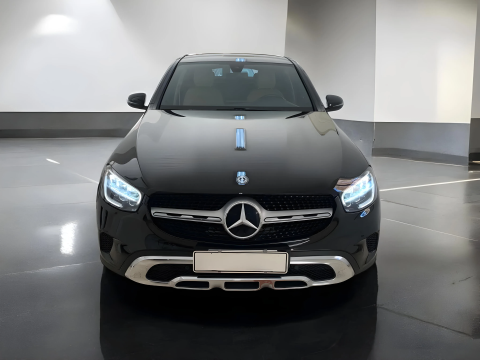 Mercedes-Benz GLC Coupe 220d 4MATIC (2)