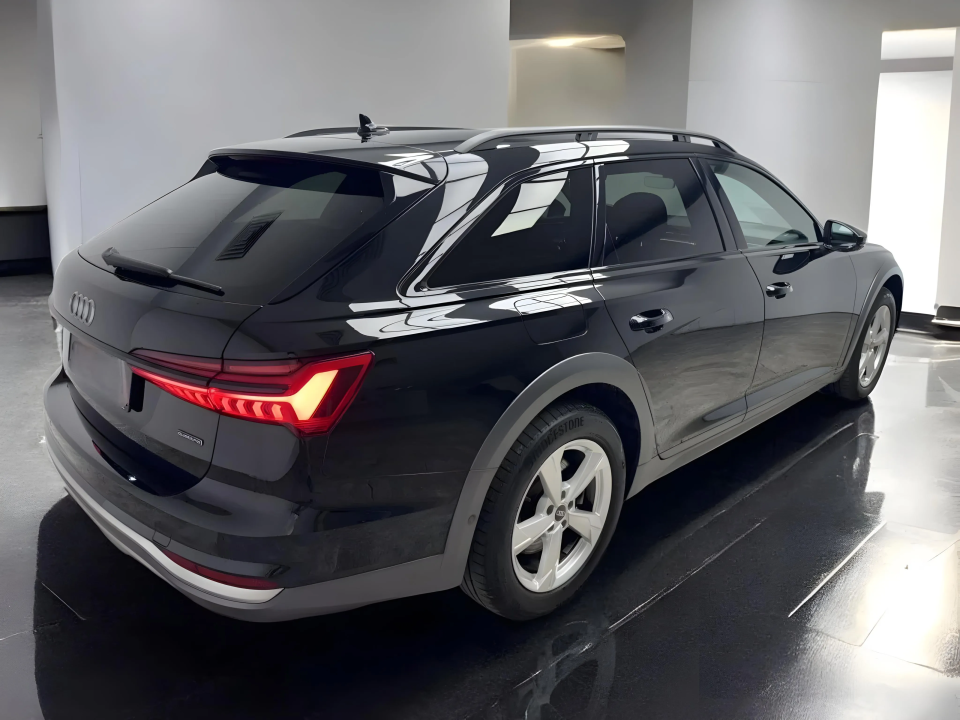 Audi A6 Allroad 50 TDI quattro tiptronic (3)