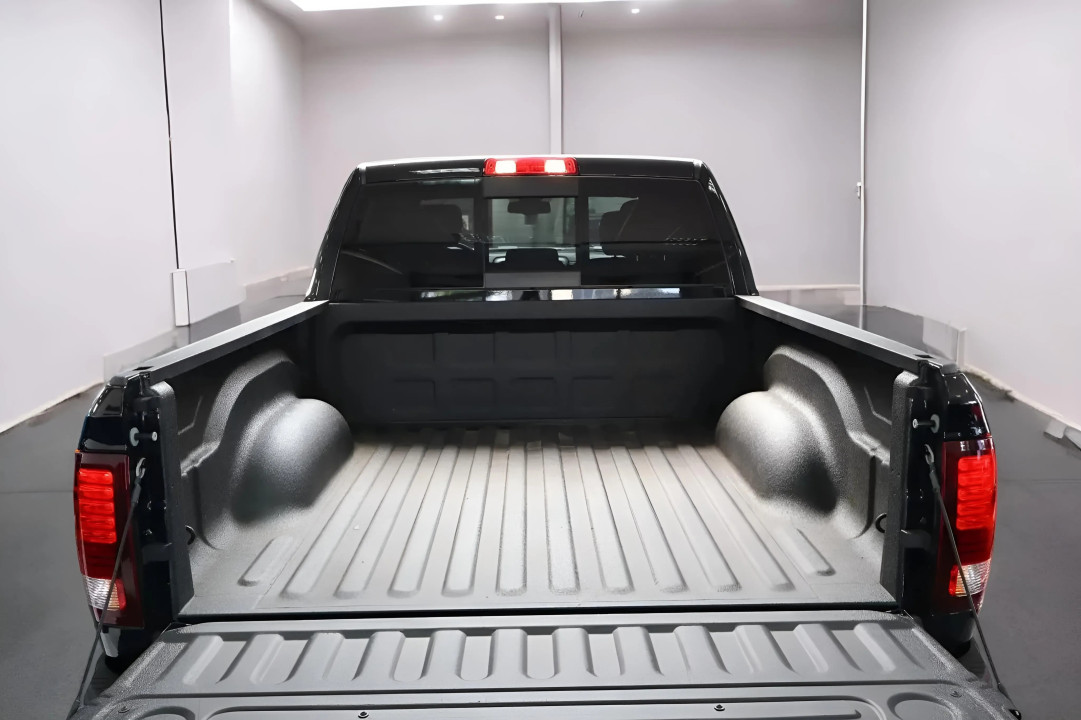 Dodge RAM 1500 Crew Cab Warlock - foto 7