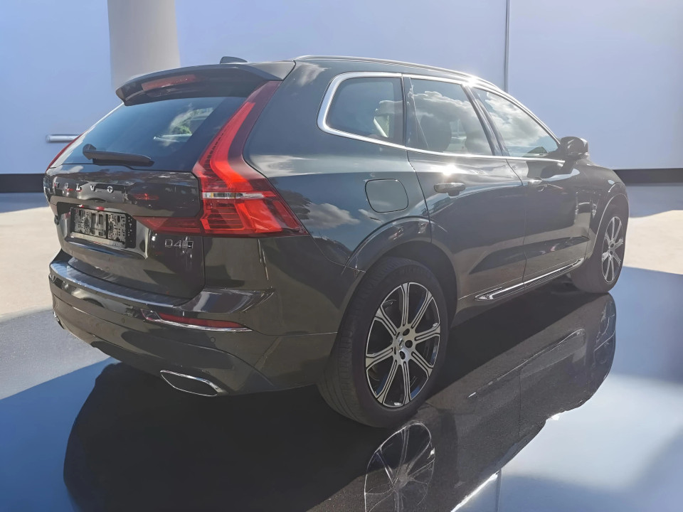 Volvo XC 60 D4 AWD Inscription (3)