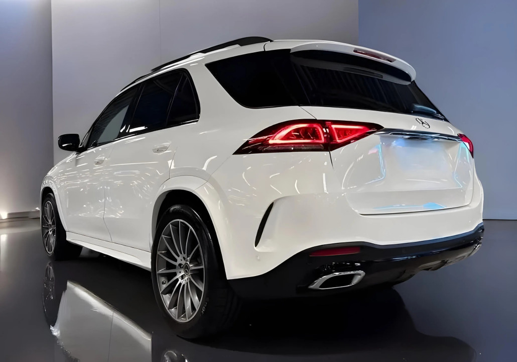 Mercedes-Benz GLE SUV 350d 4MATIC AMG Line (3)