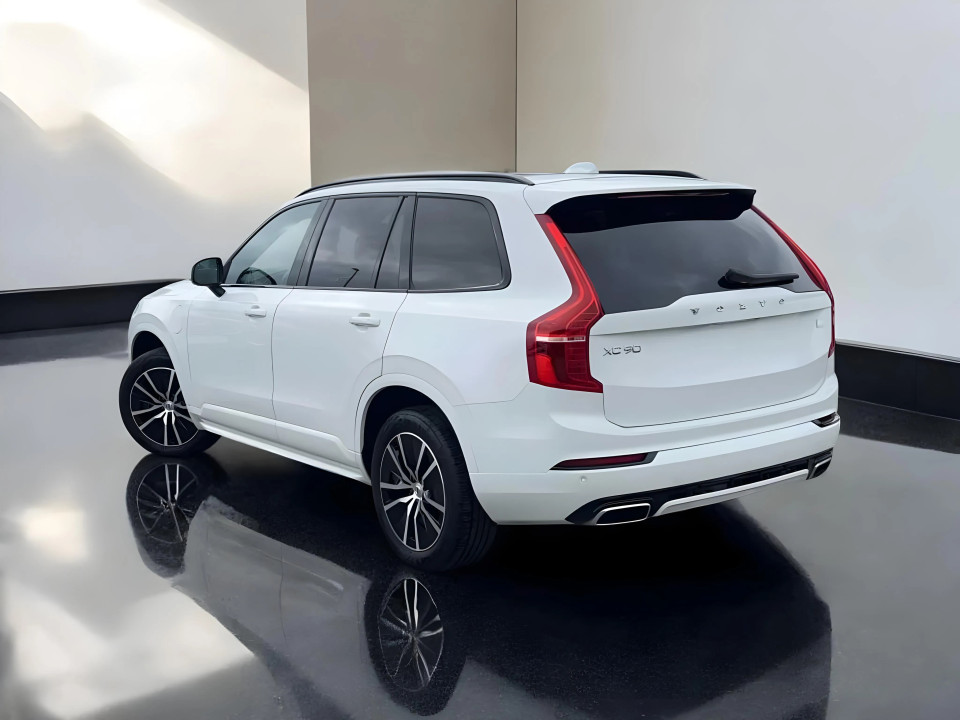 Volvo XC 90 T8 Recharge AWD R-Design (4)