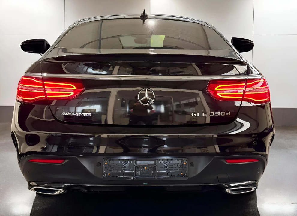 Mercedes-Benz GLE Coupe 350d 4MATIC AMG Line (5)