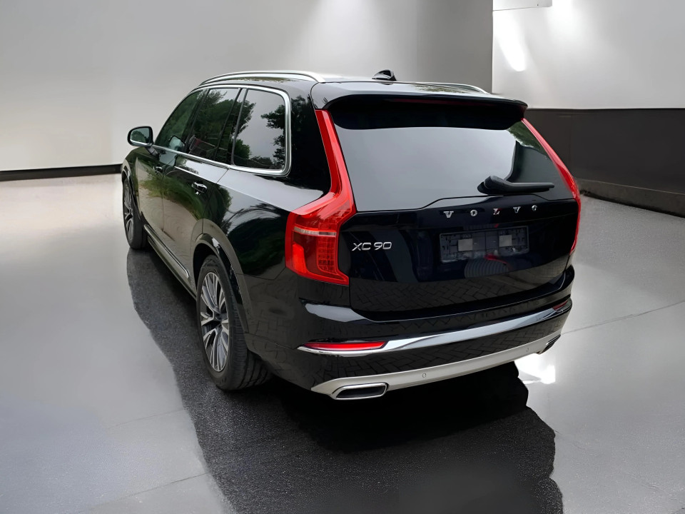 Volvo XC 90 T8 Recharge AWD Inscription (5)