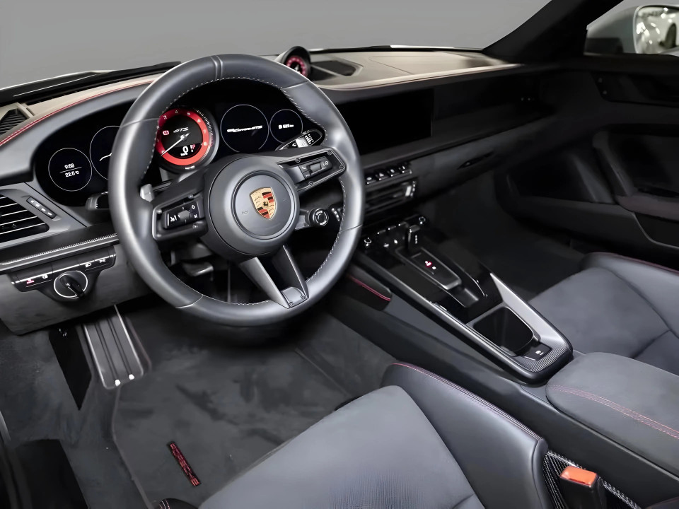 Porsche 911 Carrera GTS (992 I) - foto 15