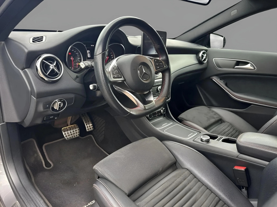 Mercedes-Benz GLA 200 7G-DCT - foto 10