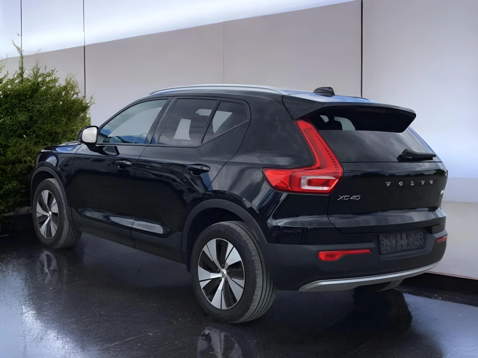 Volvo XC 40 T5 Recharge Momentum Pro (5)