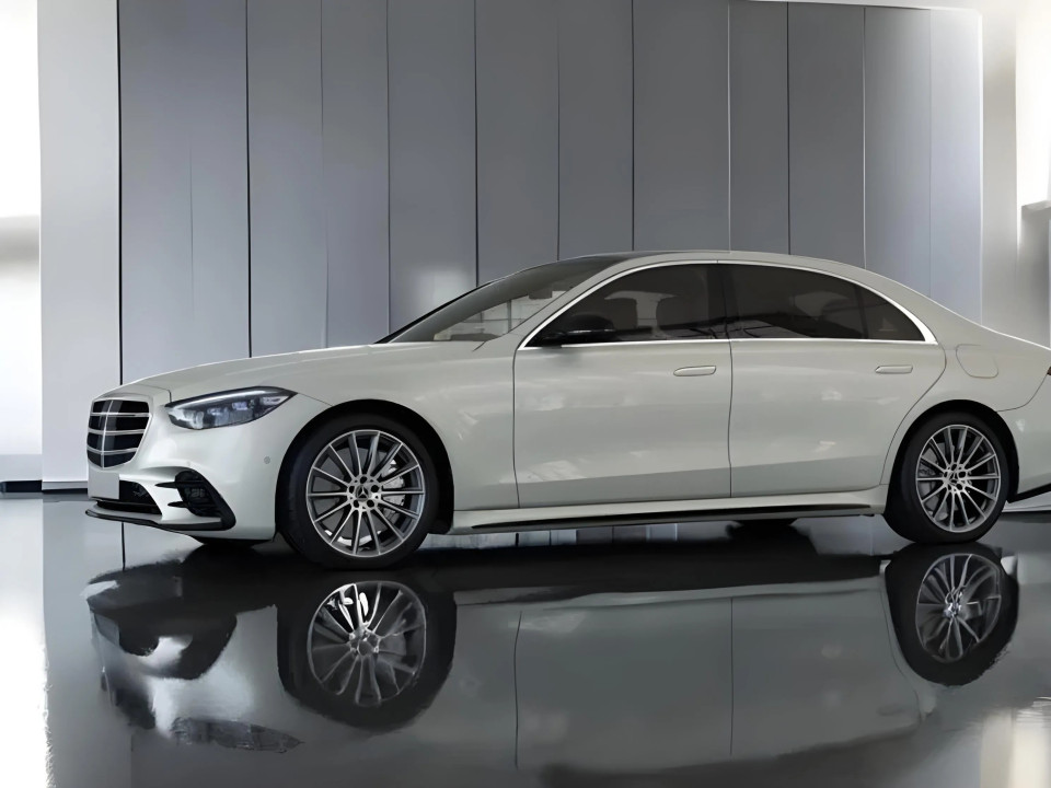 Mercedes-Benz S 580e Long 4MATIC AMG Line (2)