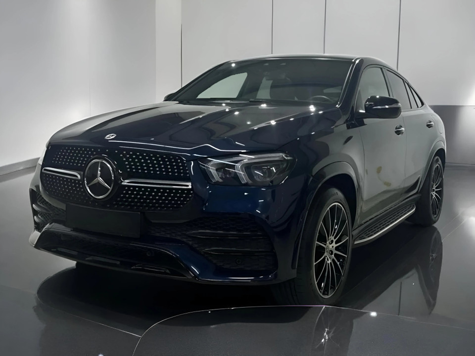 Mercedes-Benz GLE Coupe 350e 4MATIC AMG Line (1)