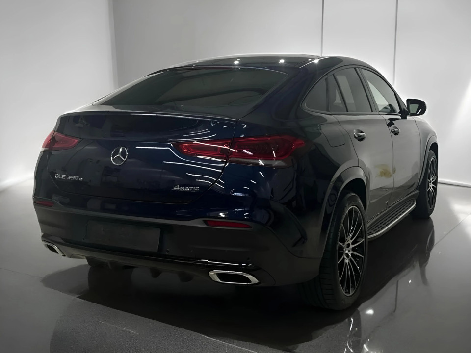 Mercedes-Benz GLE Coupe 350e 4MATIC AMG Line (4)