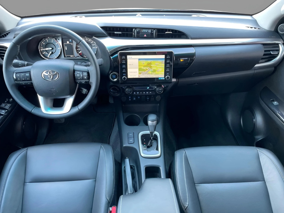 Toyota Hilux 2.8D Executive - foto 9