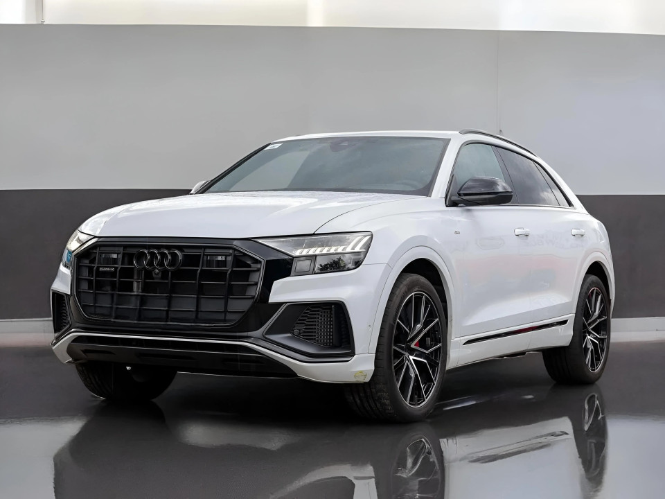 Audi Q8 55TFSI quattro tiptronic S-Line