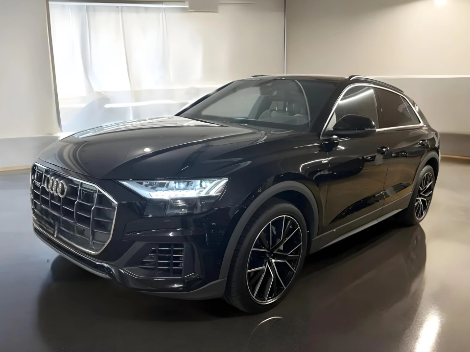 Audi Q8 55TFSI quattro tiptronic S-Line