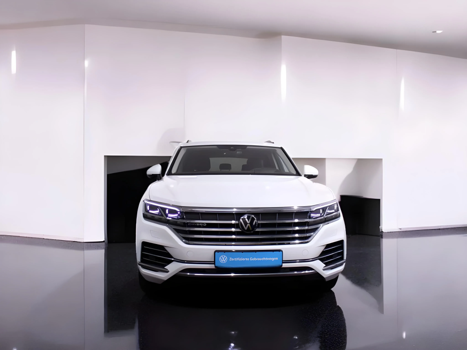 Volkswagen Touareg 3.0 V6 TSI eHybrid Elegance (2)