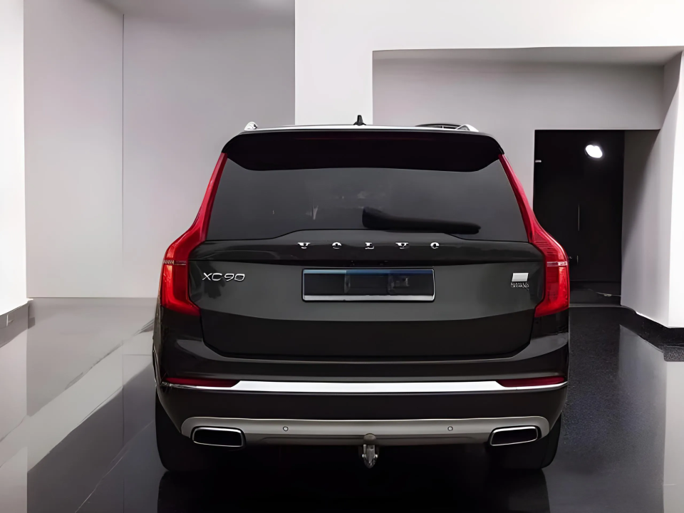 Volvo XC 90 T8 Recharge AWD Inscription (4)