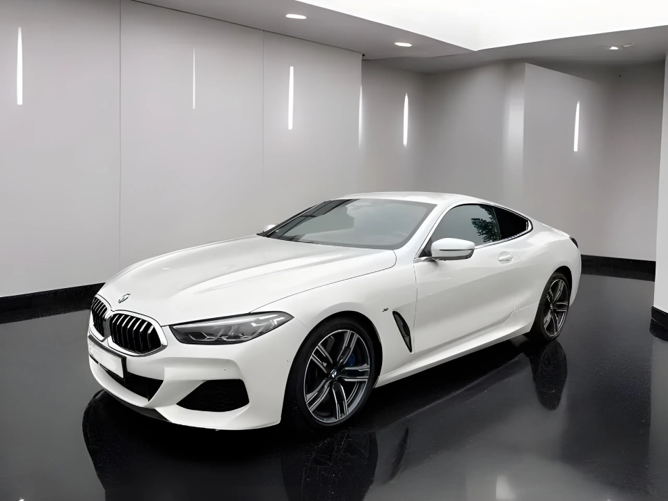 BMW Seria 8 M850i xDrive Coupe (2)