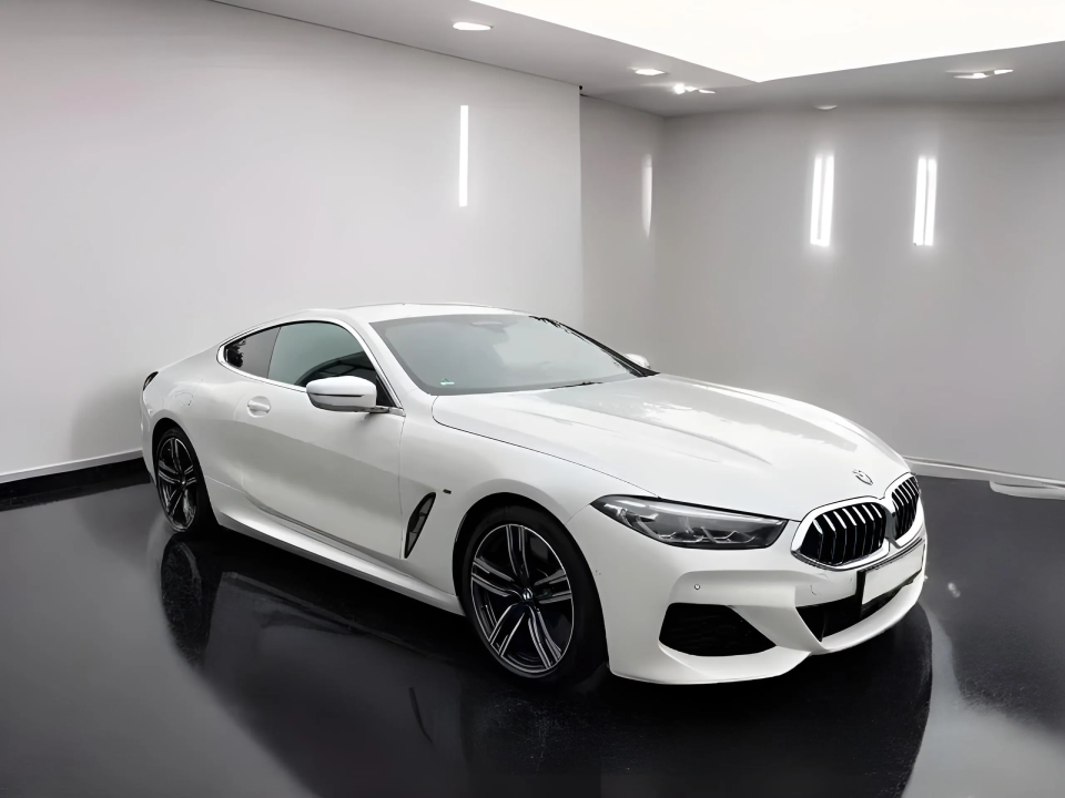 BMW Seria 8 M850i xDrive Coupe