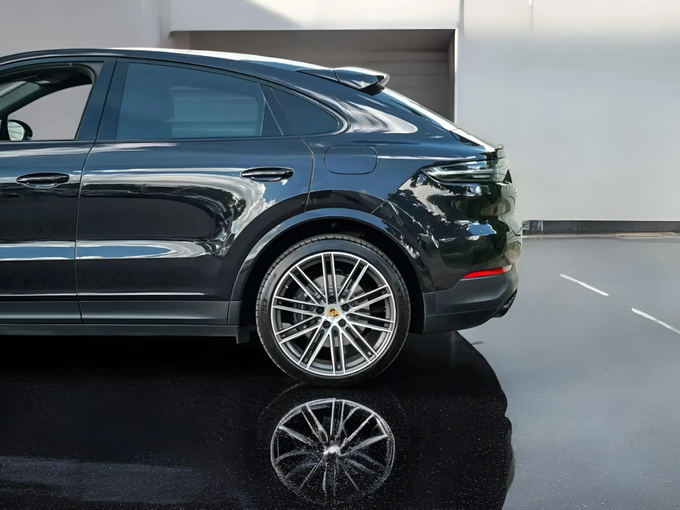 Porsche Cayenne Coupe E-Hybrid - foto 27