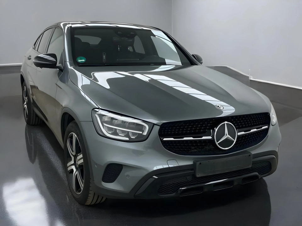 Mercedes-Benz GLC Coupe 220d 4MATIC (1)