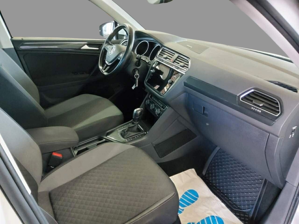 Volkswagen Tiguan 2.0 TDI DSG Comfortline (5)