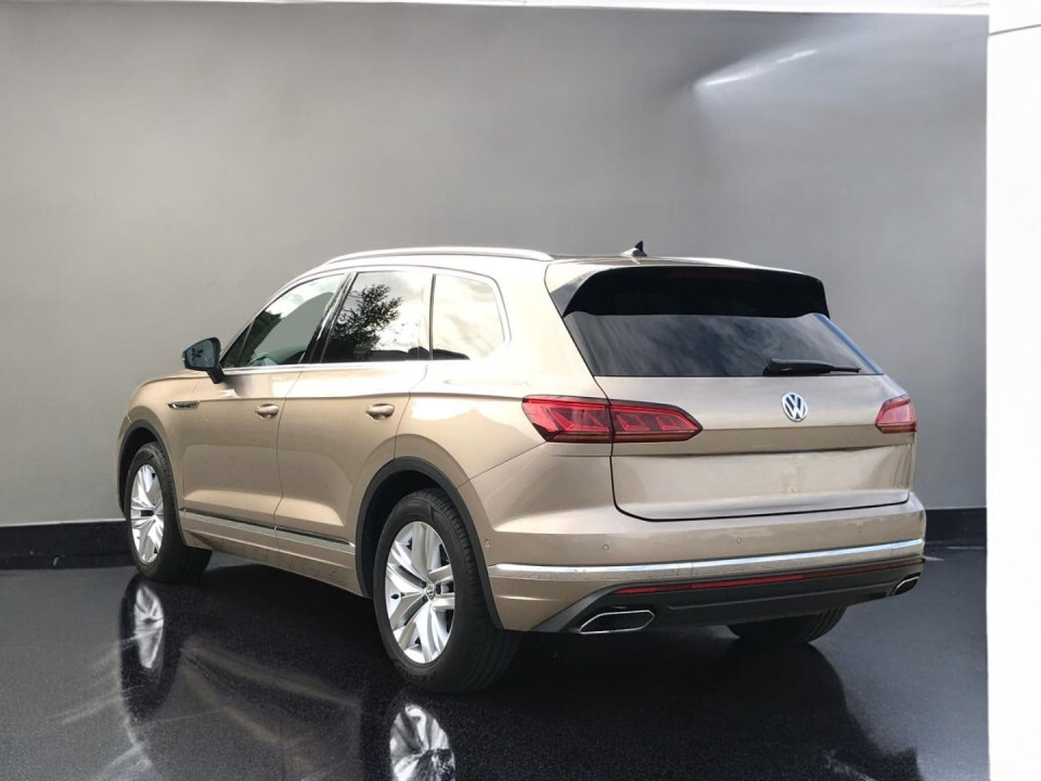 Volkswagen Touareg 3.0 V6 TDI Elegance 4Motion (4)