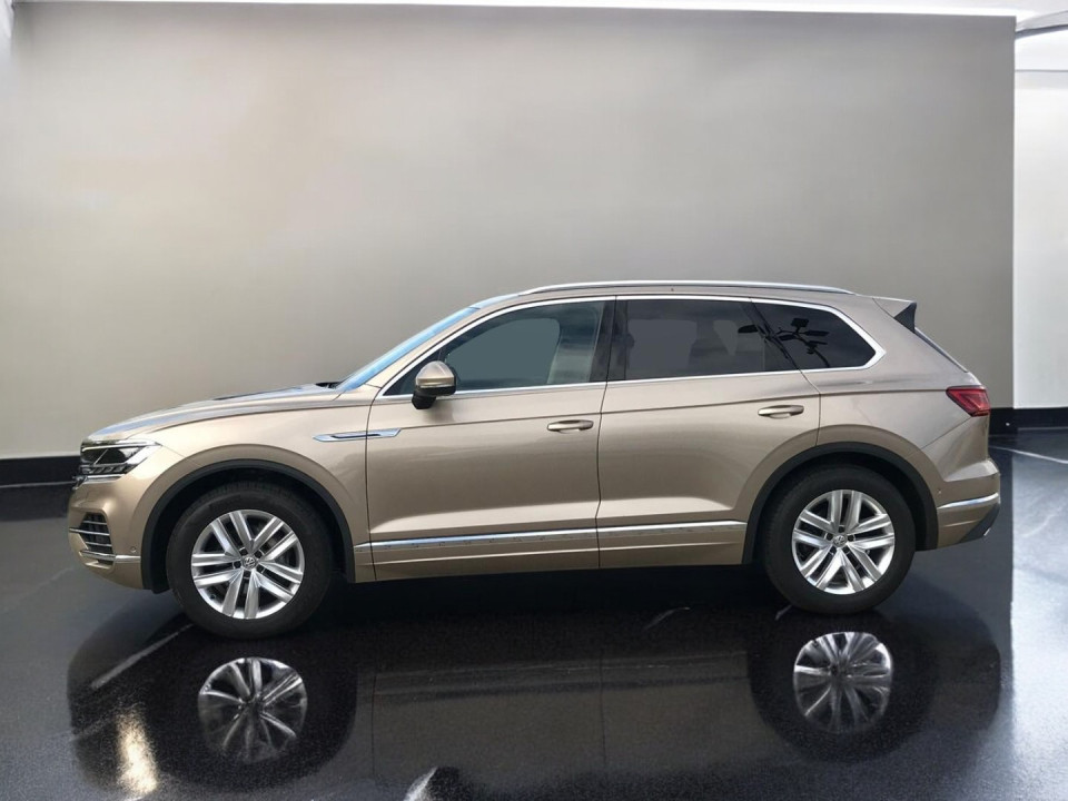 Volkswagen Touareg 3.0 V6 TDI Elegance 4Motion (3)