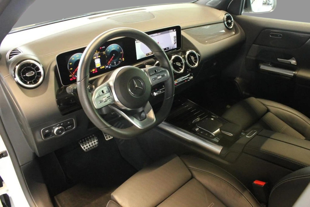 Mercedes-Benz GLA 220 d 4MATIC - foto 6